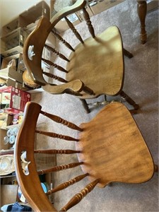 2 wood chair ( one with arm, one without)