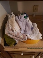 Lot of Various Hand Towels
