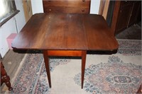 Drop Leaf Table