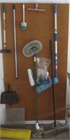 Broom, dust pan, misc. NOT wheel chock