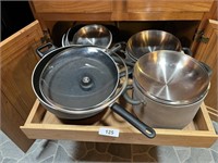 Large Quantity of Cookware