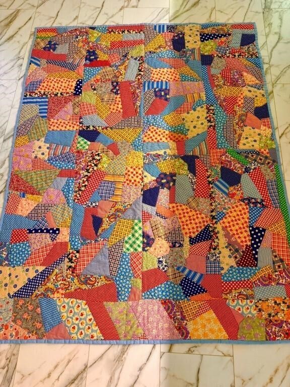Vintage Pieced  Quilt hand made local pc