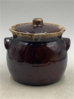 Vintage Hull brown  drip bean pot with lid oven