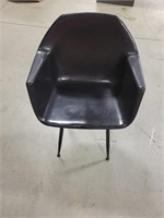 Hard Plastic Chair w/ Metal Legs