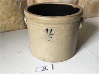 Early Beehive 1.5 Gal Crock