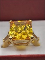 Sparkling Yellow Gemstone Statement Ring  Sz 7.5