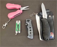 SOG Field Pup I Knife, Pocket Knife, Mini Multi