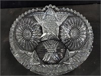 Cut crystal bowl 8½x3"