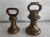 Pair of vintage brass bell weight, 7 and 14lbs.