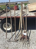 Garden & Yard Rake; Hoe; Post Hole Digger