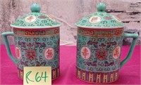 SW - 2 ASIAN PORCELAIN TEA MUGS W/ LIDS (R64)