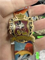 DISNEY STRAP W SEVERAL GOOD DISNEY PINS SEE PICS