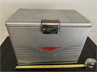 Vintage aluminum cooler – clean