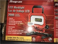 SNAP ON $135 RETAIL LED WORKLIGHT