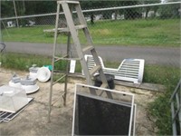 6' aluminum ladder and screens