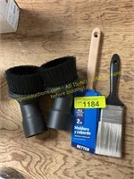2ct.paint brushes & 2ct.1-7/8 round brush