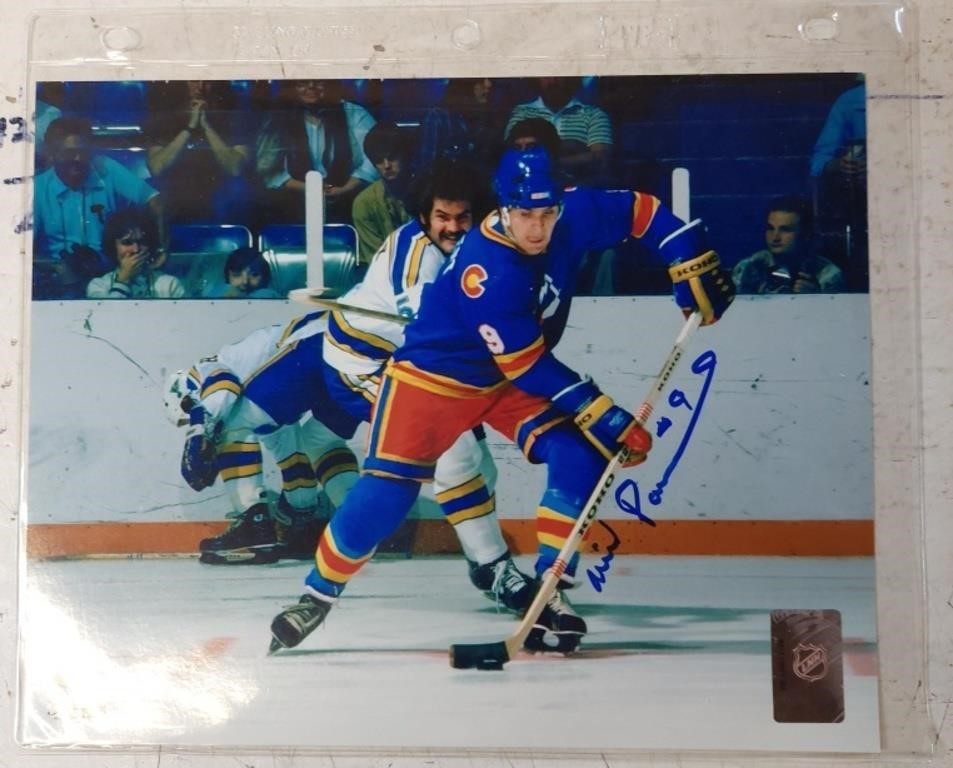 Autographed Wilf Paiement Pic