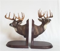 Danbury Mint White-Tailed Deer Sculpture Bookends