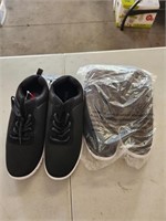 2 Pairs of Ladies Shoes- Black Size: 9