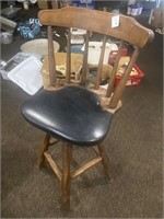 1 vintage bar stool