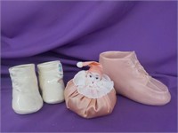Pottery baby shoes