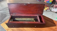 TIMBER CASED MUSIC BOX WITH KEY