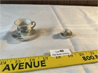 Lot of Vintage Miniature Teacups & Saucers Japan