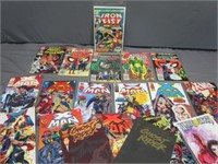 (20) Comic Books ( 2 ) Iron Fist ( see all pics)