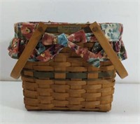 1992 Longaberger VIP Basket with Liner And