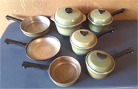 CLUB avacado green pan set; Dutch oven, 3 pots, 3