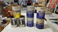 Mobil oil quart cans