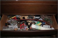 Contents Dresser - Electrical and Hardware