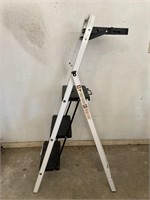 3’ step ladder