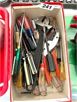 MISC GROUP OF HAND TOOLS