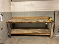 Wood Work Bench with Vice