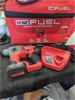 Milwaukee M12 5/8" SDS plus rotary hammer kit