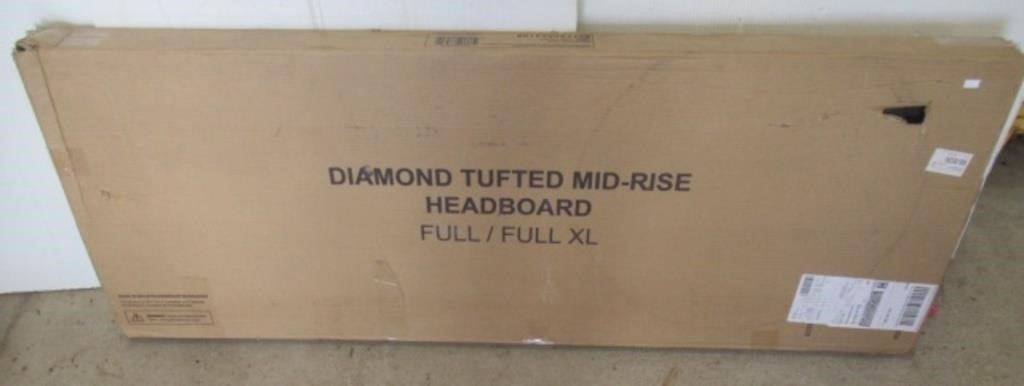 Diamond tufted mid-rise headboard full / full xl.