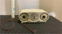 Vintage Zenith Deluxe Radio