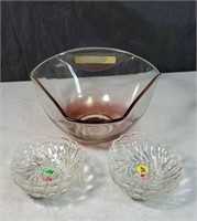 Pink & clear serving bowl & 6 little dishes