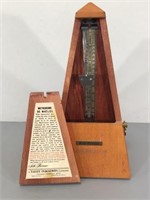 Metronome w/Wood Case -Works