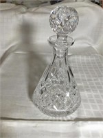 Gorgeous Waterford 10" Tall Decanter w/ Stopper