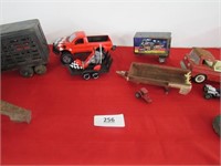 Metal & plastic toys in used condition
