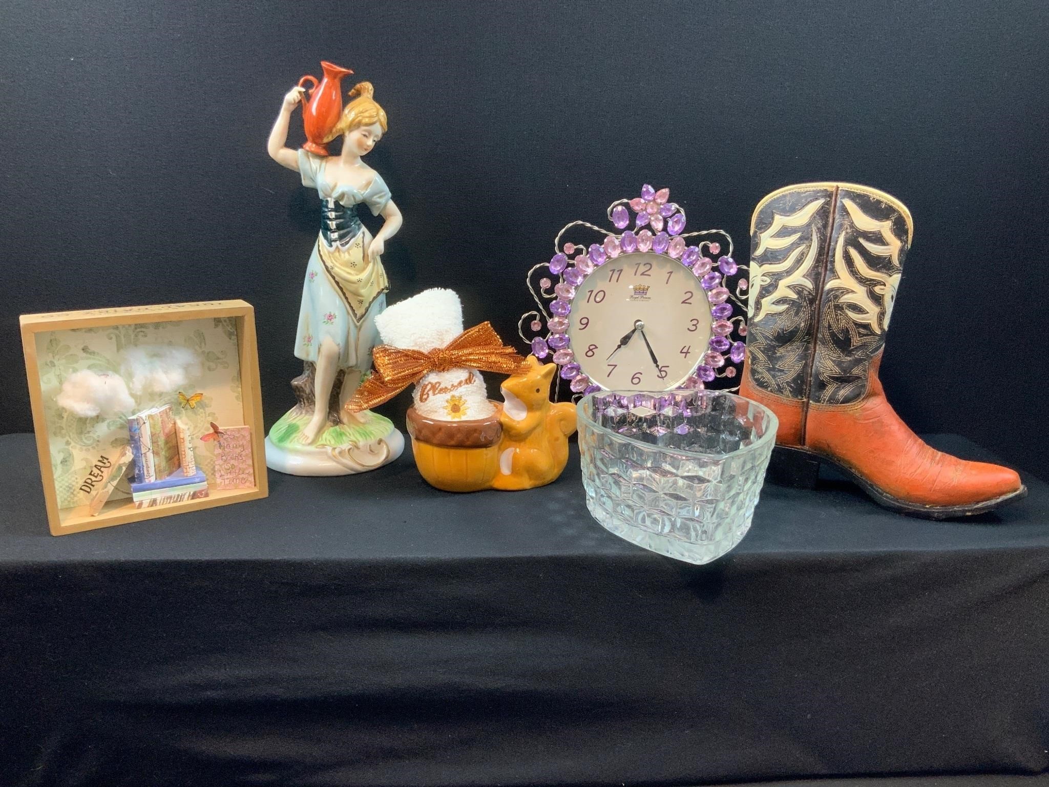 Online Only Estate Collectibles Auction