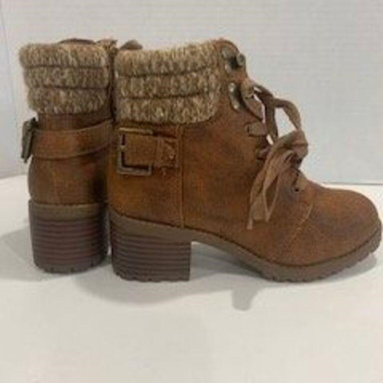 Mia Kids Boots NWT