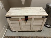 RUSTIC WOODEN CHEST - 20" X 12" X 14"
