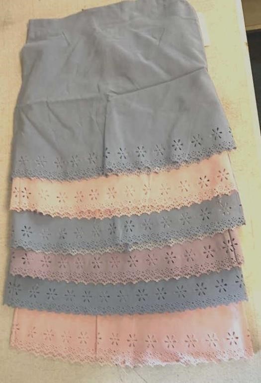 6) like New LaLa Skirts Sz Small