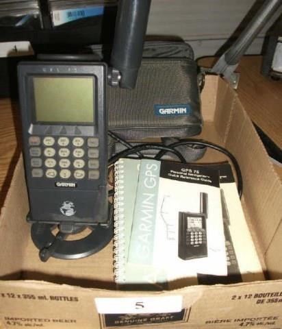 Garmin Gps 75 Personal With Holder & | Great West Property Auctions