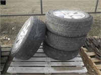 4 Tires on Rims 245/60 R18