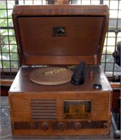 Vintage R C A Victor Am Radio Record Player 1950'S