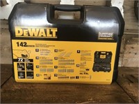 DeWalt 142-piece Tool Kit